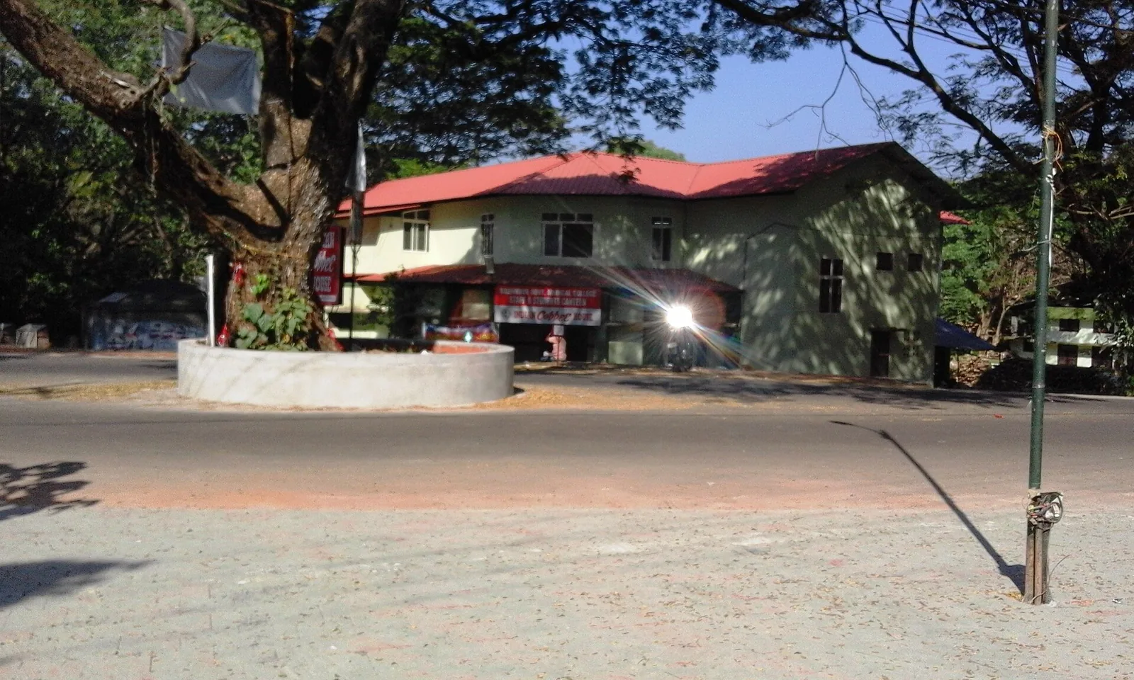 Canteen building at Government Medical College, Kozhikode, file photo
