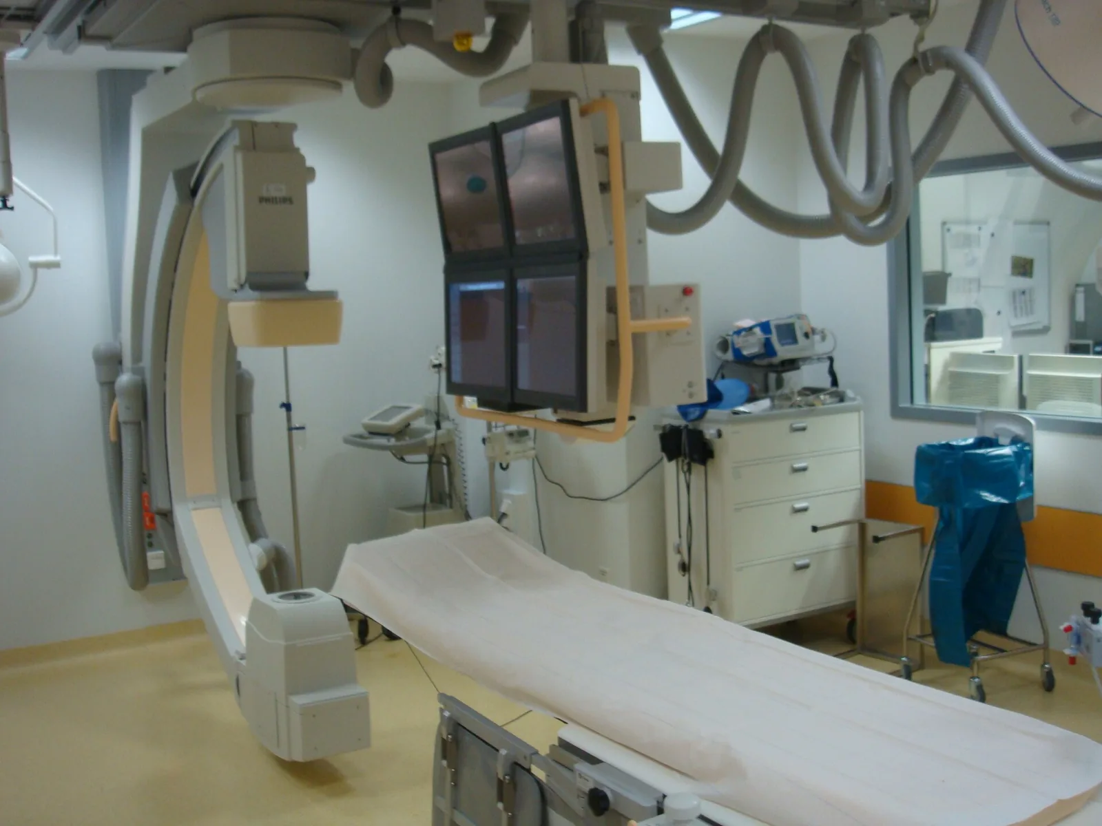 Cardiac catheter lab, where single-use devices such as catheters are used