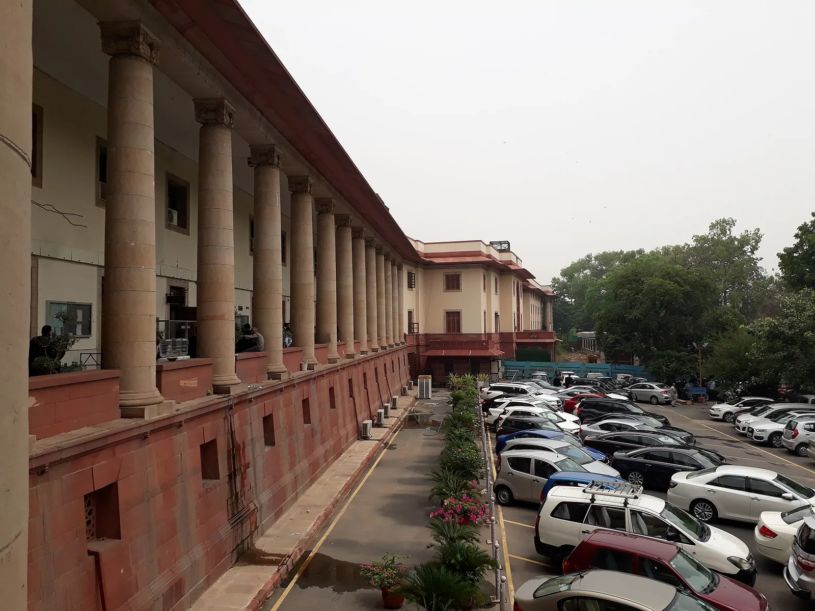 Colonnade of the Supreme Court of India in New Delhi, file photo
