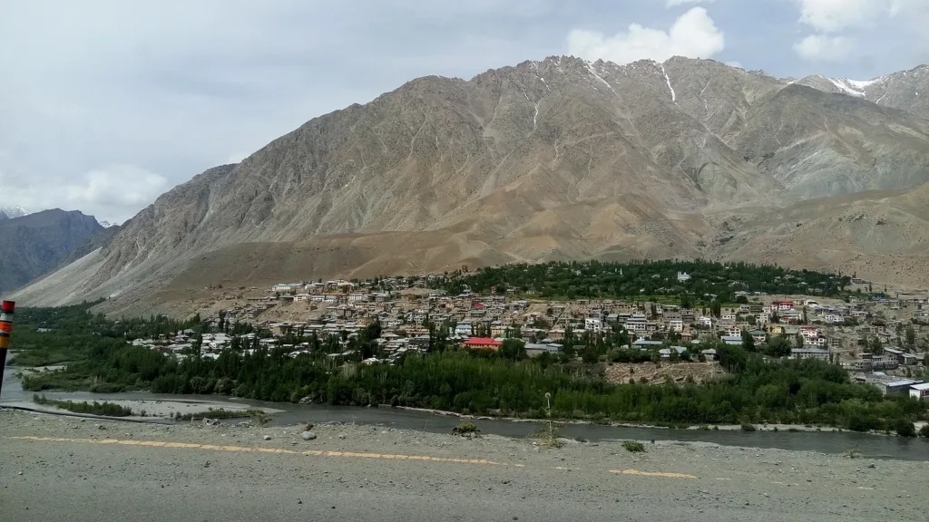 Kargil town in Ladakh, seat of the dissolved Kargil hill council