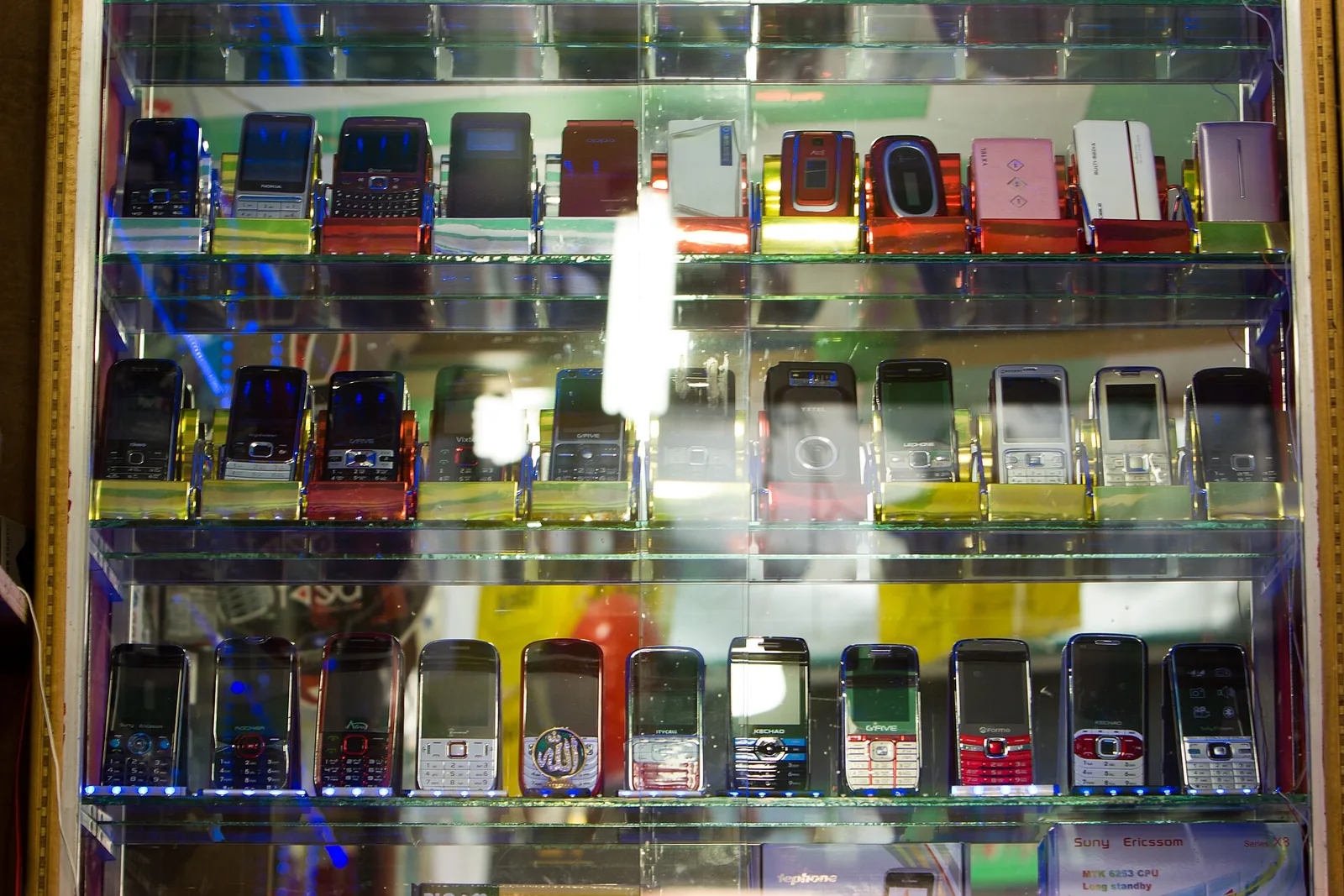 Mobile phones on sale in a Bangalore shop, November 2011 file photo