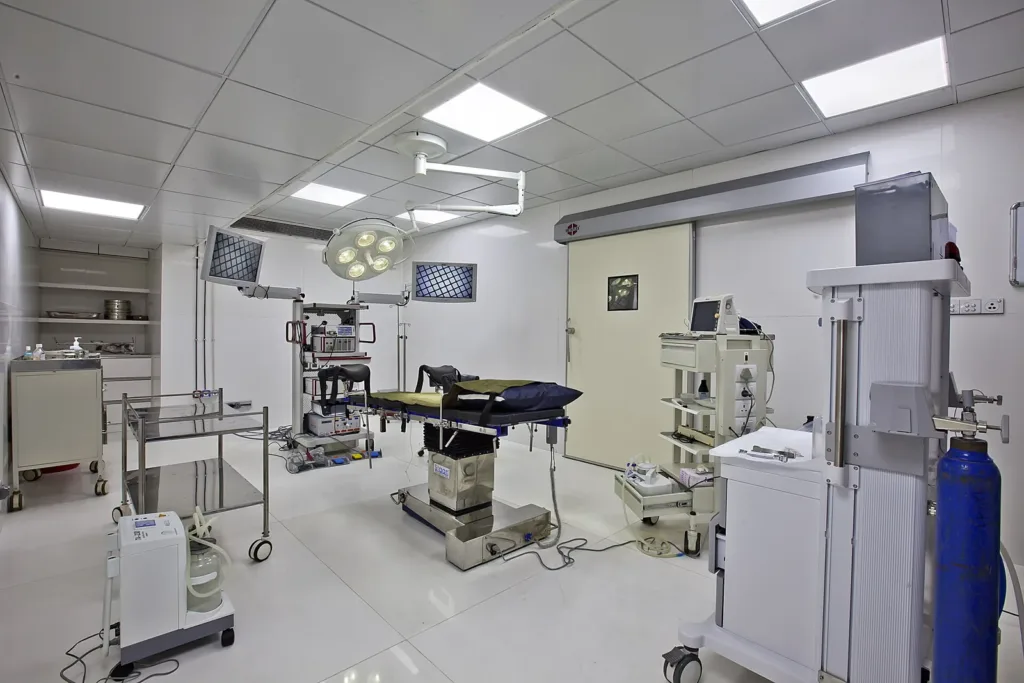 Operating theatre in an Ahmedabad hospital, where single-use devices are used in surgery