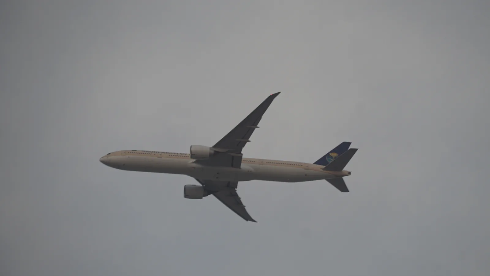 Saudia Boeing 777 near Jeddah, one of the Saudi carriers still flying to India