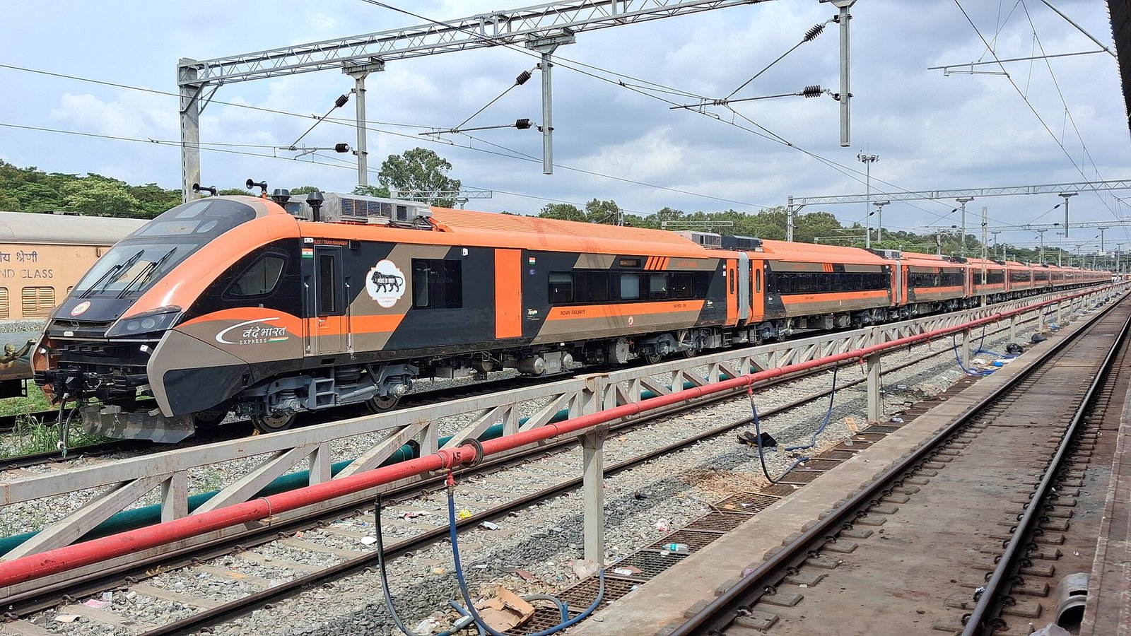 Vande Bharat sleeper rake parked at the SMVT Bengaluru railway yard